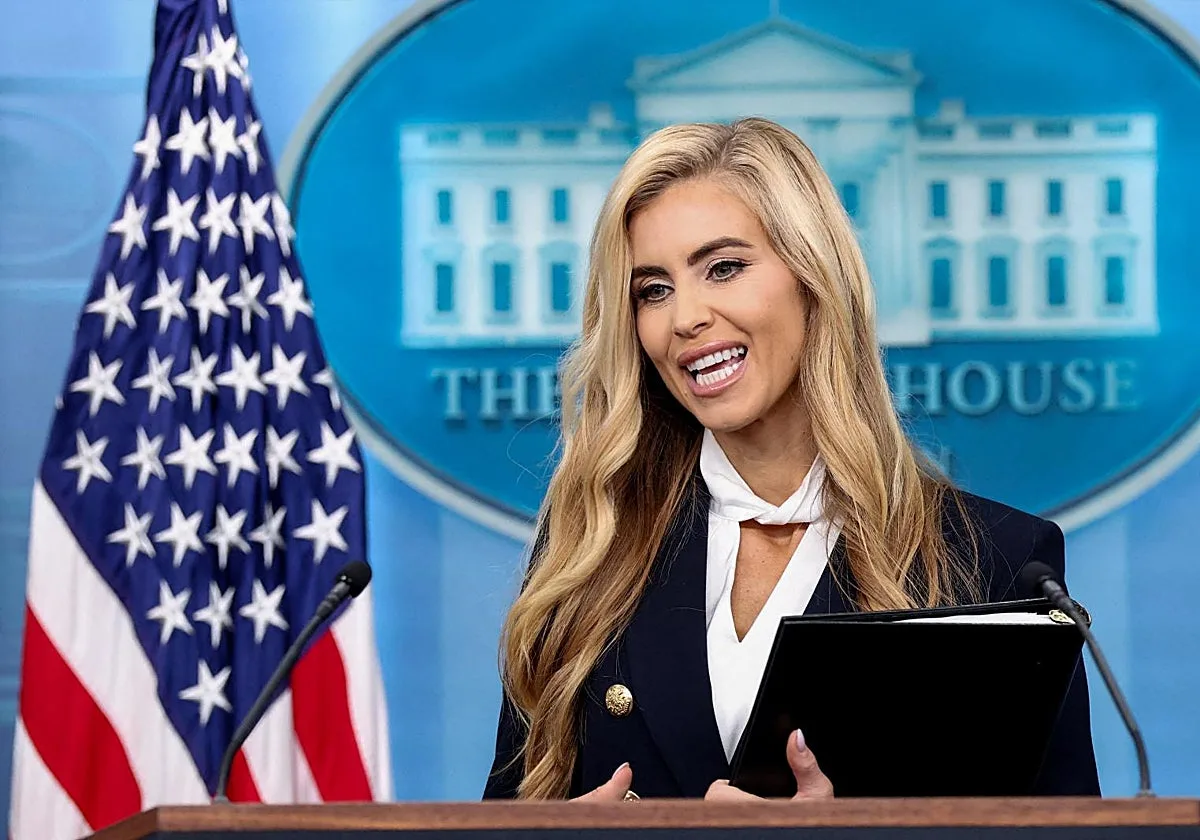 Trump fulmina a su jefa de prensa tras solo cinco días en la Casa Blanca