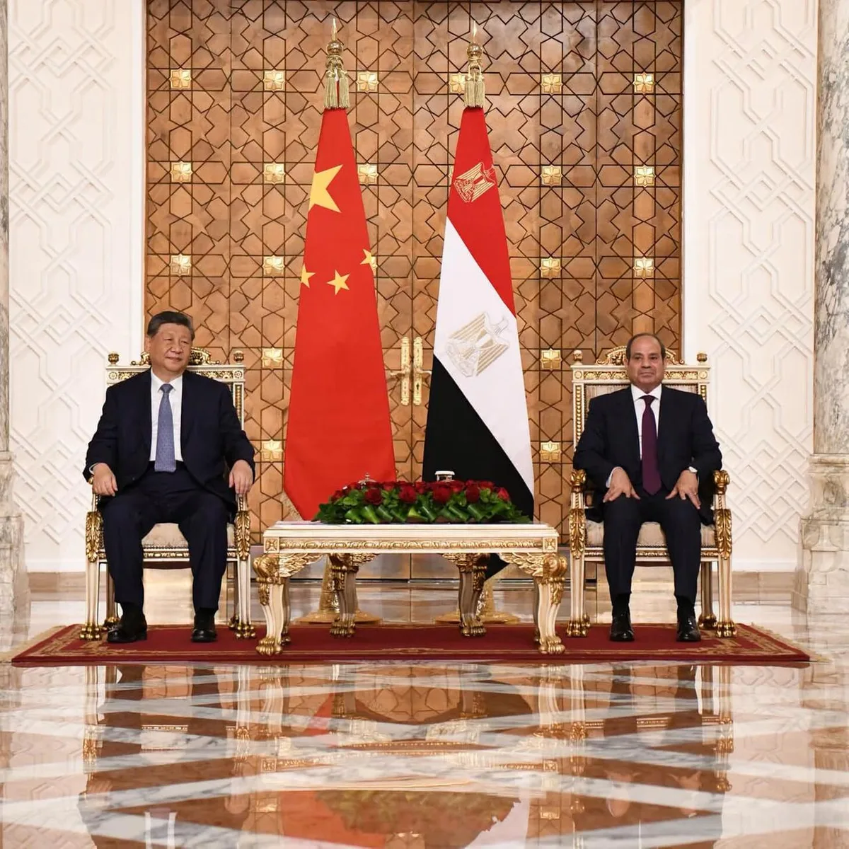 Wirtschaft - Chinas Präsident Xi kündigt bei Staatsbesuch in Ägypten Ausweitung von Investitionen an