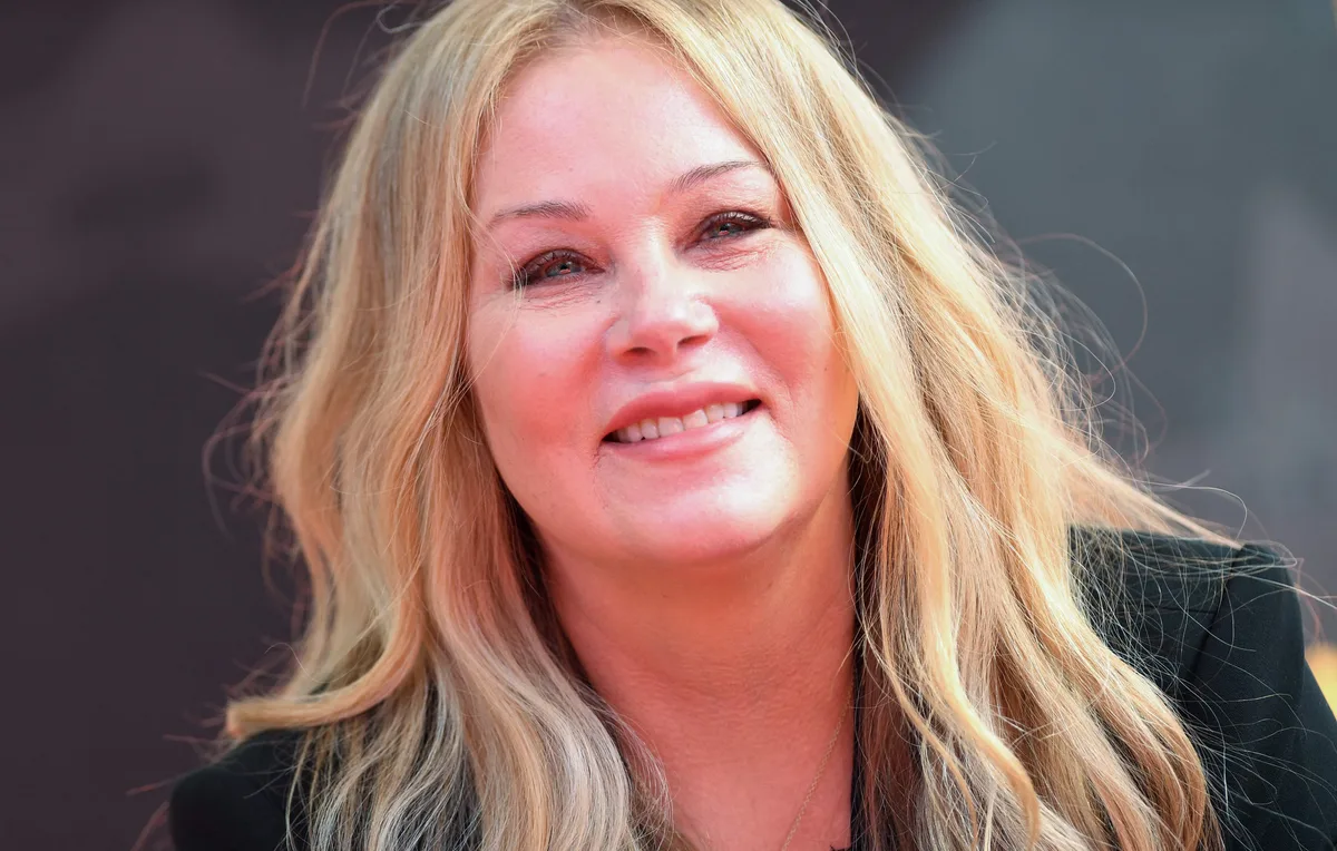 Tras permanecer varios meses internada, Christina Applegate reapareció en las redes: “Mucho amor”