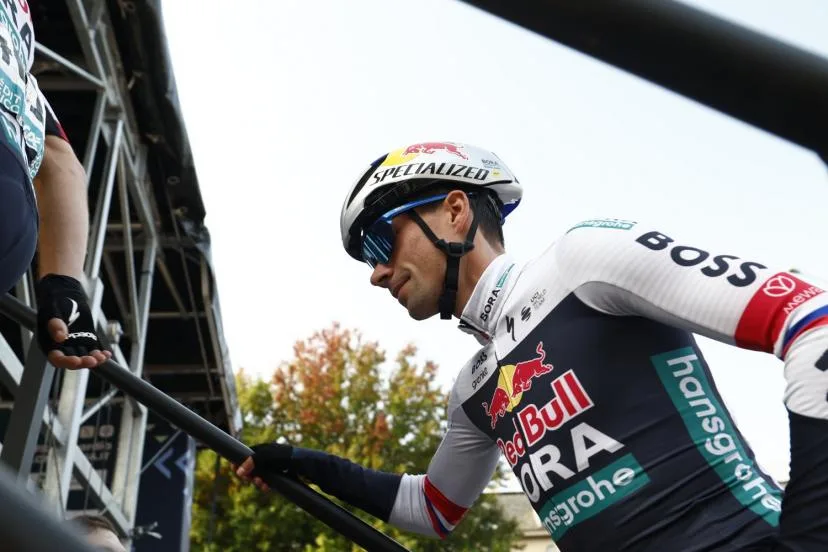 Moins d'un mois après son accident, Primoz Roglic « déjà heureux » d'être sur la Vuelta : « Il y a dix jours, je pouvais à peine marcher »