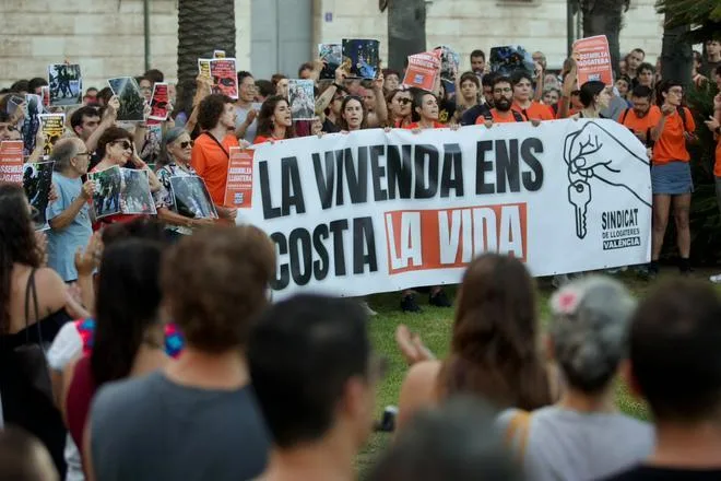 Los movimientos por la vivienda: Maricarmen podríamos ser cualquiera, no tener vivienda nos convierte en vulnerables a todos