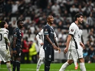 OM. Le défenseur Derek Cornelius hospitalisé après une blessure à l’entraînement du Canada