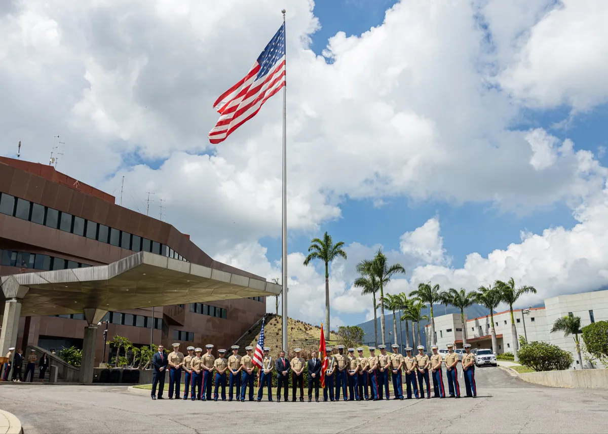 EEUU reactivó Destacamento de Marines en Caracas: Un hito clave en la transición de Venezuela (VIDEO)