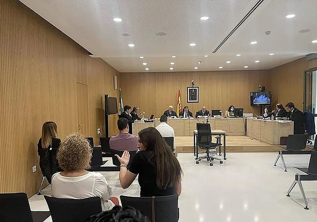 La Fiscalía pide 10 años cárcel para dos acusados de vender droga en Córdoba valorada en más de 24.000 euros
