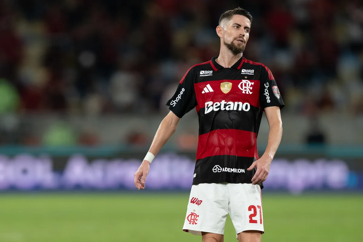 Jorginho volta ao Flamengo após suspensões; veja retrospecto com e sem o volante