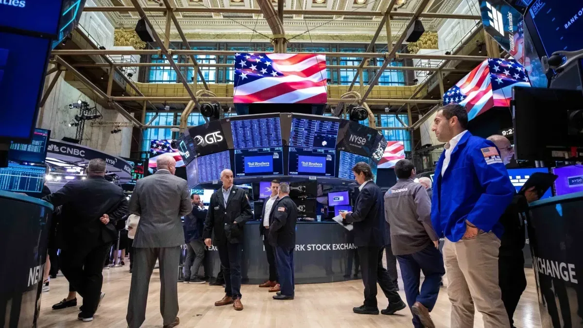 Wall Street cerró en rojo: las tasas a 10 años tocaron máximos de casi 20 años y el petróleo saltó más de 4%