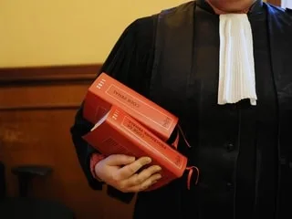 Un Ukrainien, mis en examen à Paris et écroué pour crimes contre l’humanité, conteste les faits