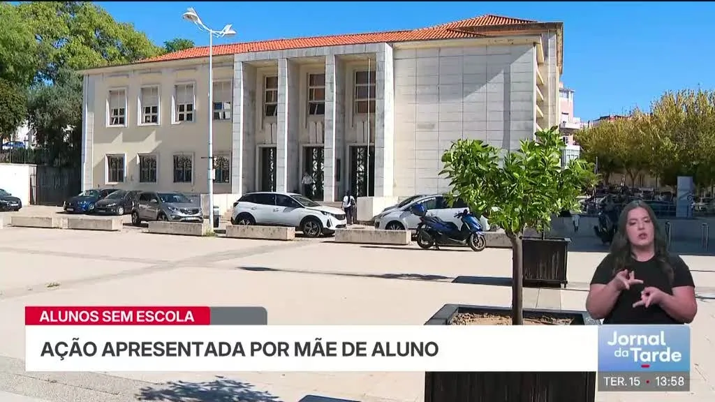 Mãe recorre aos tribunais para ter escola para o filho
