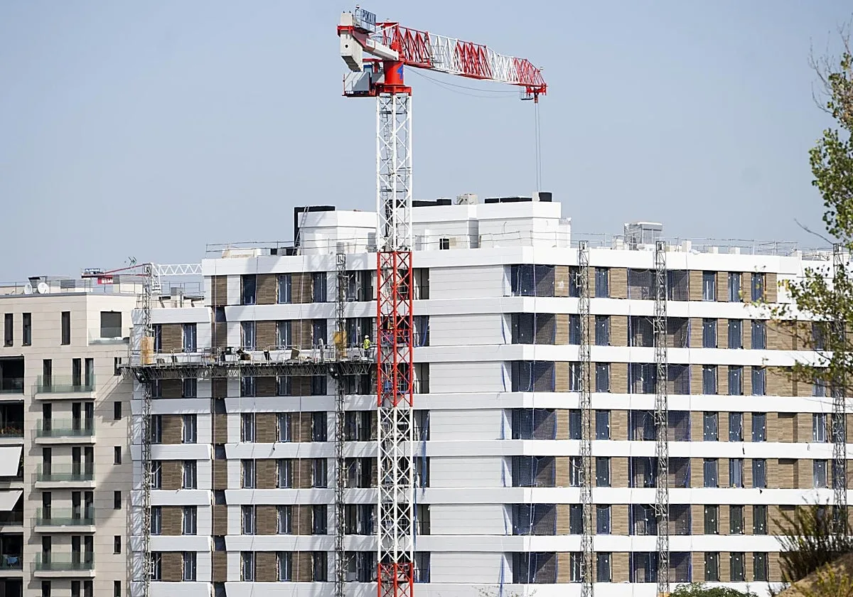 El precio de la vivienda encadena 70 meses consecutivos de subidas: «Todavía estamos lejos de una normalización»