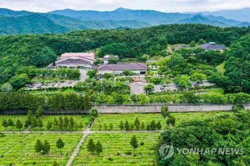부산영락·추모공원 사용기간 만료 봉안유골 1천574기 개장