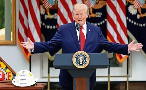 Aprobación de Trump cae a su mínimo histórico; sólo 33% lo apoya, a semanas de las elecciones en EU