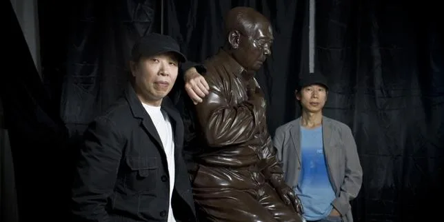 L’artiste chinois Gao Zhen condamné à trois ans de prison pour des sculptures satyriques représentant Mao