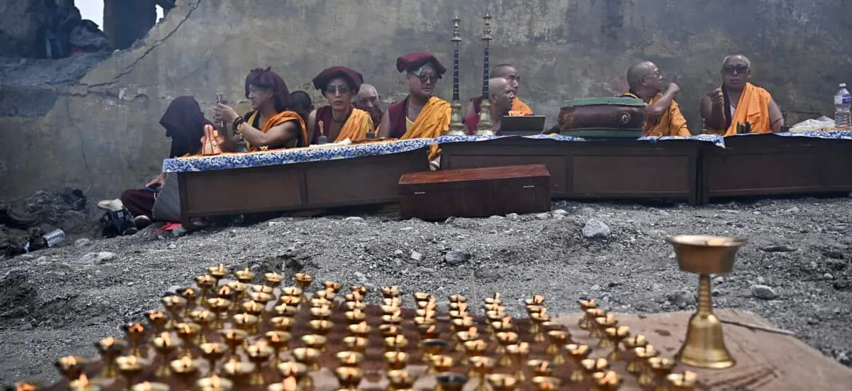 'We have a lot of hope': Nepal holds national day of mourning as 36 Australians still missing
