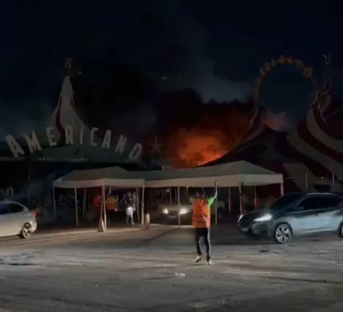 Incêndio atinge circo no Parque da Cidade em Belém