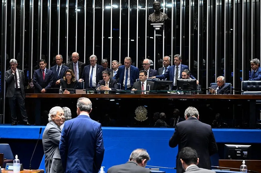 Após relator rejeitar emendas, fim da escala 6×1 deve ter votação decisiva na próxima semana
