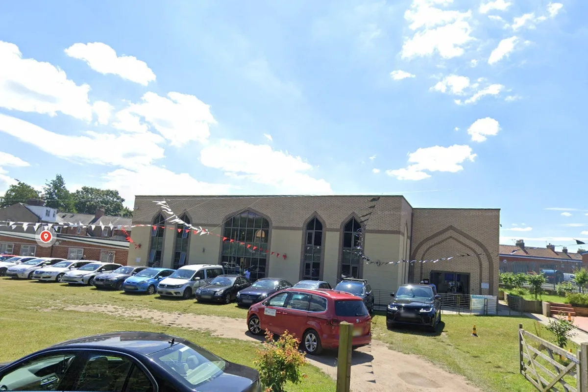Man arrested after shots heard outside mosque ‘was shooting at rabbits’