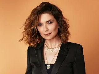 « Il est où le respect ? » : ciblée par une vague de haine, Lucie Bernardoni s’exprime avant le retour de «Star Academy»