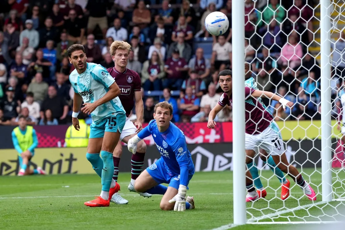 Burnley vs West Ham LIVE: Championship latest score, match stream, goal updates and fan reaction