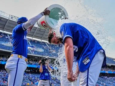 Pasquantino and Perez homer as Royals win 6-1 to knock Blue Jays out of playoff position