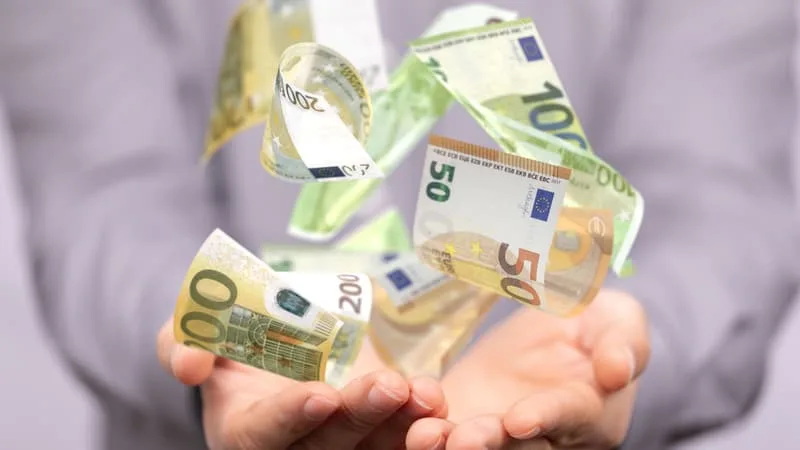 Pouvoir d'achat: comment économiser jusqu'à 350 euros par an grâce au cashback