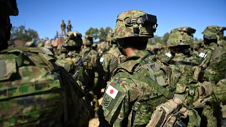 Chinese FM warns against Japan's militarism resurgence