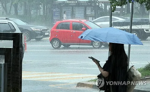 대구·경북 5∼40㎜ 소나기…낮 최고 30∼33도