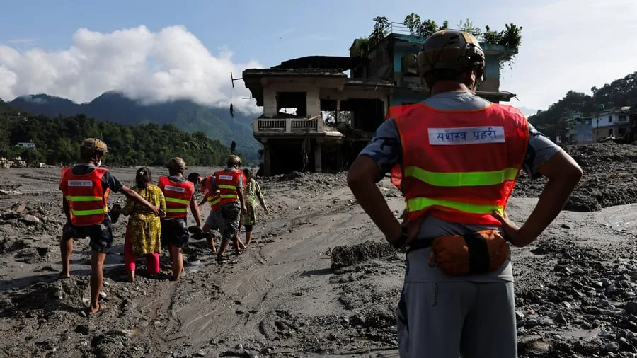 Flutkatastrophe: Nepal warnt nach neuem Dammbruch in Katastrophengebiet