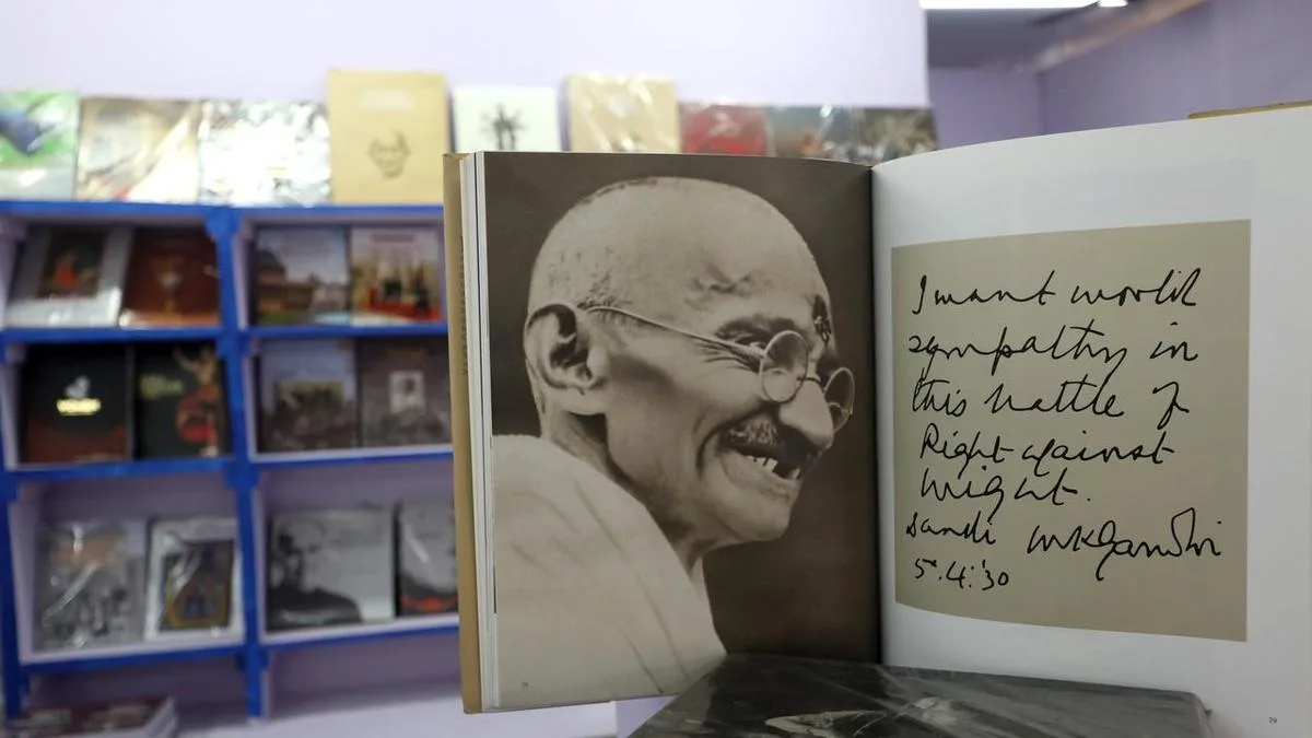 Gandhi's notes fetch $A2.4 million at auction