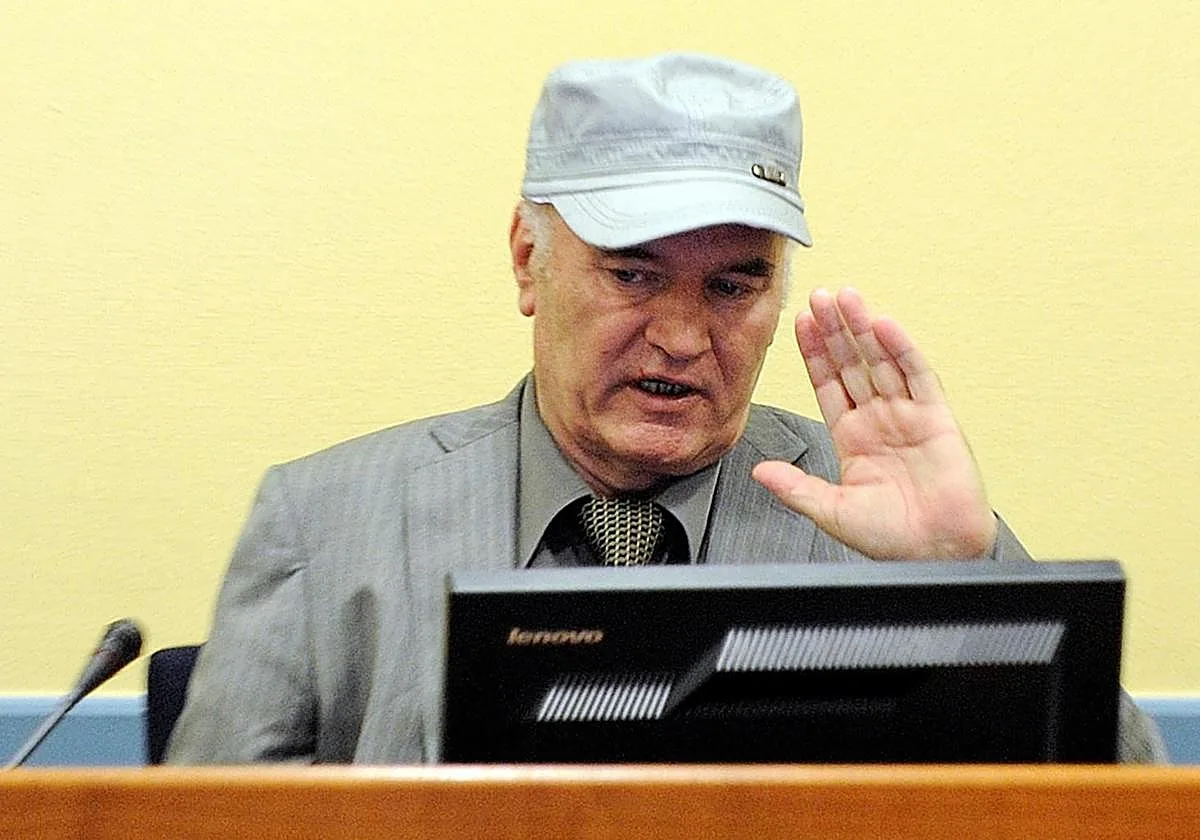 Muere Ratko Mladic, el ex jefe militar de los serbios de Bosnia conocido como el 'Carnicero de Bosnia'