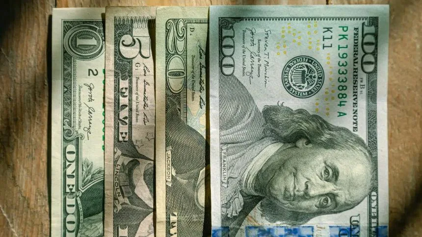 Dólar oficial sigue subiendo: Así se cotizó este 28Ago