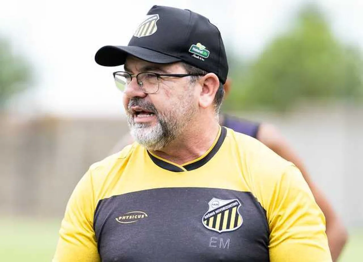 Enderson exalta peso da reta final da Série B: "É uma Copa do Mundo"