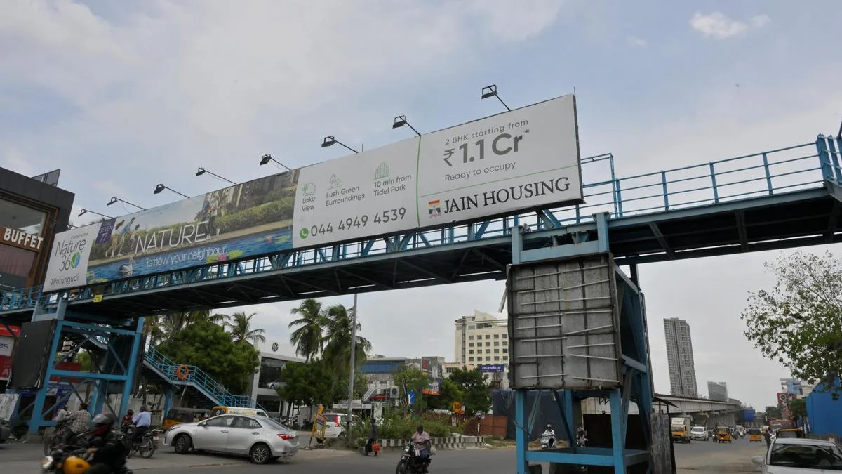 GCC to develop foot over bridges at 20 congested locations across the city