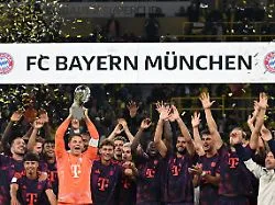 Wildes Ende mit Roter Karte: FC Bayern direkt in Topform: Knapper Supercup-Sieg gegen BVB