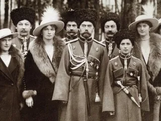 Dépassé par son époque et incapable d’écouter son peuple : voici l’histoire tragique du dernier tsar de Russie