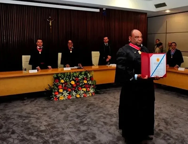 CNJ pune desembargador da Bahia por conceder prisão domiciliar a fundador do BDM