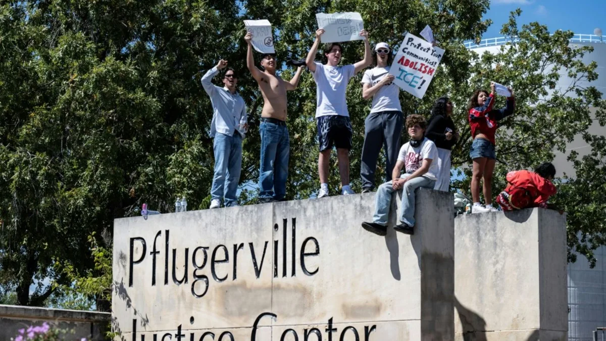 Protest nach neuer ICE-Gewalt - Anwältin reicht Klage bei US-Bundesgericht ein