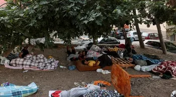 Espanha disponibiliza abrigos temporários para 1.800 migrantes em Ceuta