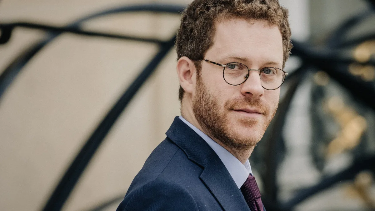 "C'est mieux que ce qu'on espérait": le ministre des Comptes publics David Amiel se satisfait que "deux tiers" des entreprises sont prêtes pour la facturation électronique