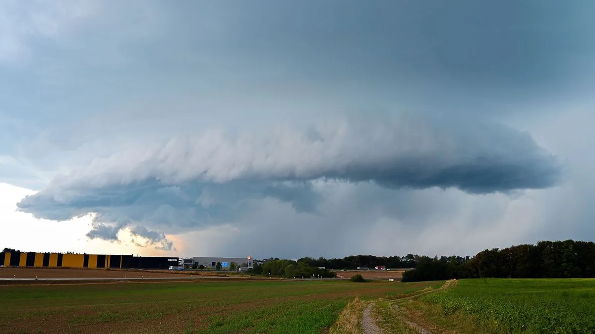 Wetter am Wochenende: DWD rechnet mit schweren Gewittern und Starkregen