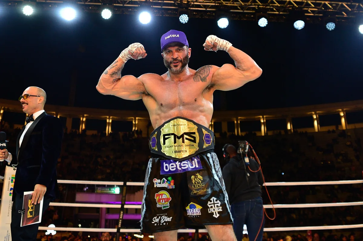 Bambam aumenta expectativa por luta contra Glover: "O Brasil está pedindo"