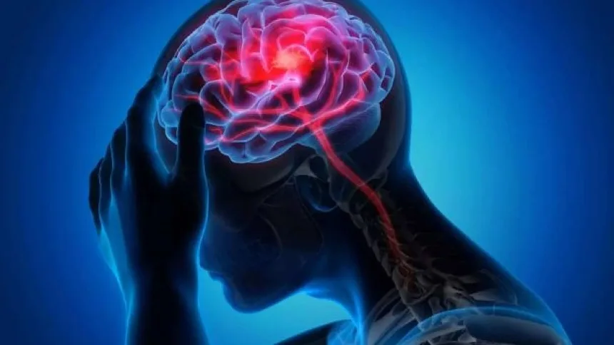 Los siete hábitos que aceleraran el envejecimiento de tu cerebro y las recomendaciones para cambiarlos