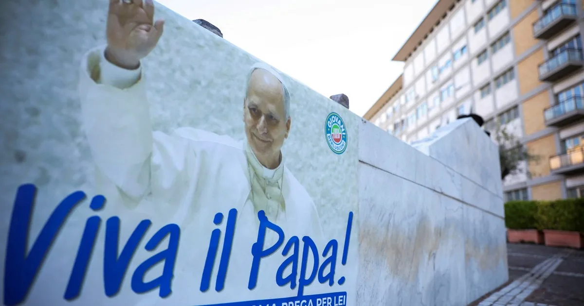 La inesperada operación del Papa reabre un debate histórico en Roma: una temida verdad sin solución