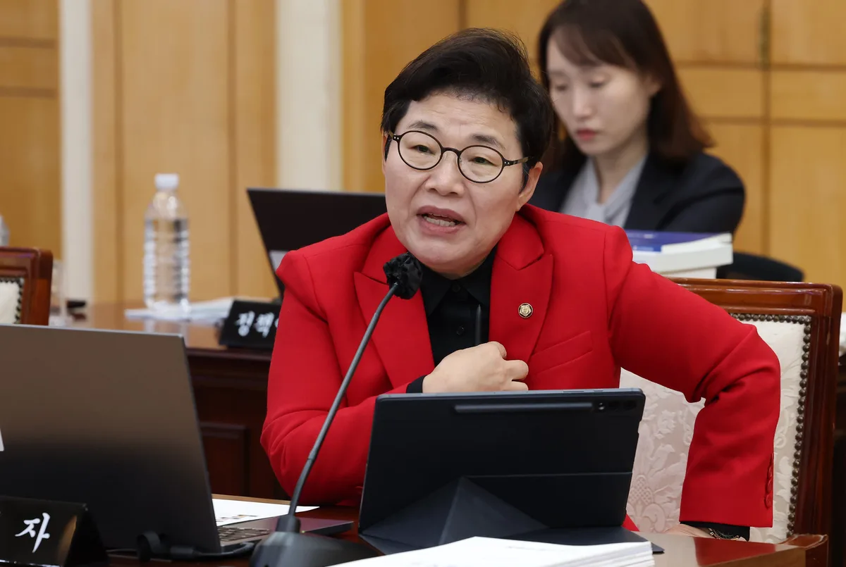 국힘 “국민연금 손실 눈덩이인데… 與, 조희대 탄핵 ‘물타기’”