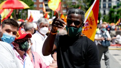 Ndongo renuncia a recurrir su expulsión del Congreso tras llevarse un varapalo en el Supremo