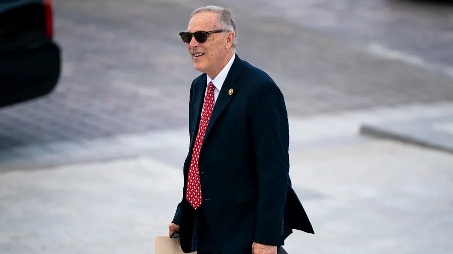 Democrats block proposed constitutional amendment to keep Supreme Court justices to nine