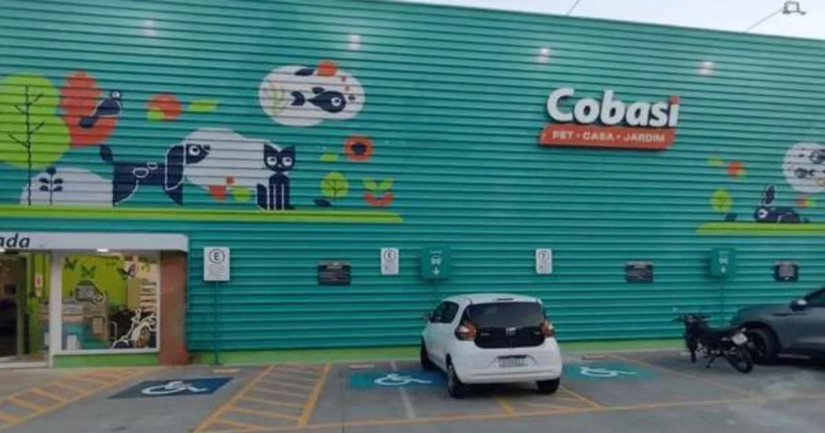 Justiça condena Cobasi e plataforma a indenizar tutor após morte de cachorro