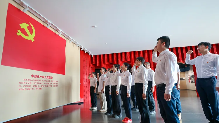 Xi's article on advancing CPC's self-governance to be published