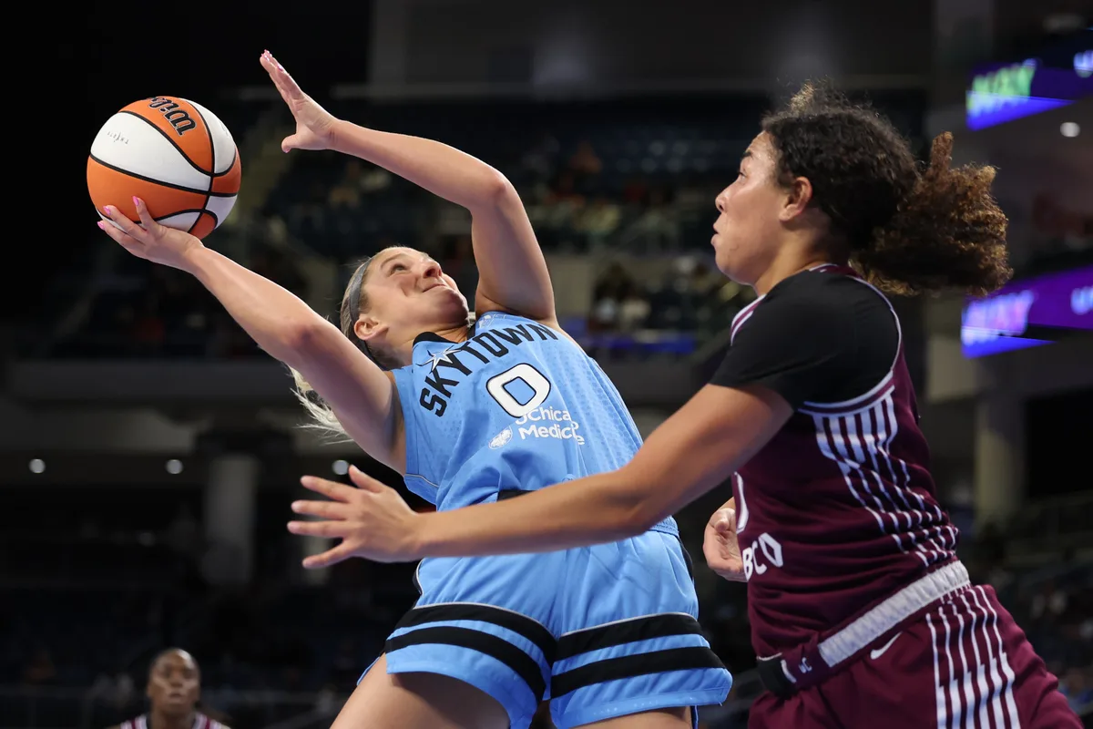 Jaquez, Taylor help the Chicago Sky beat the Toronto Tempo, snapping a five-game losing streak