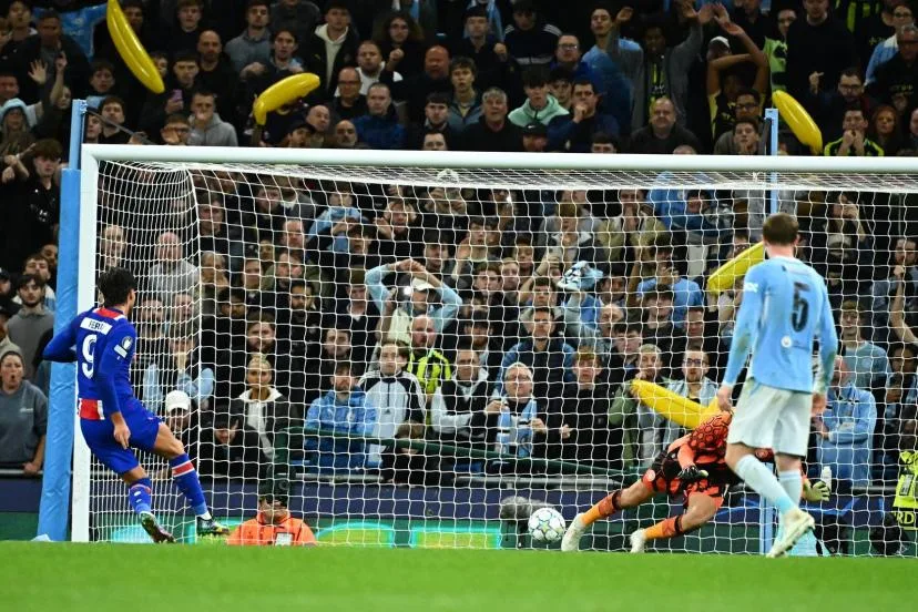 Fébrile sur penalty, invincible aux tirs au but : les stats insolites et paradoxales du PSG depuis sa victoire à Liverpool en 2025