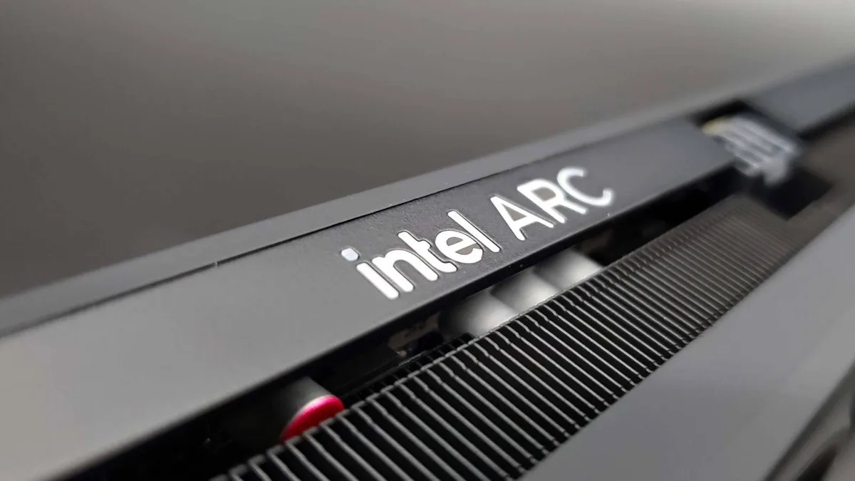 Intel continua melhorando suas GPUs e promete até 31% mais FPS em Resident Evil Requiem